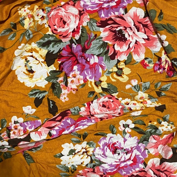 ✨NWT✨ Luxury Romantic Kimono Robe - Picture 4 of 5